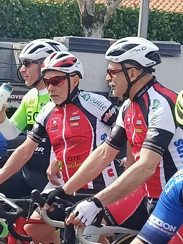 tl_files/cscv/Course de Neuville 2023/JYT et Dom.png