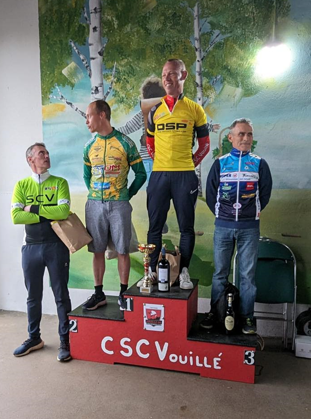 tl_files/cscv/Course de Traversonne 07-04-24/podium des 2.png