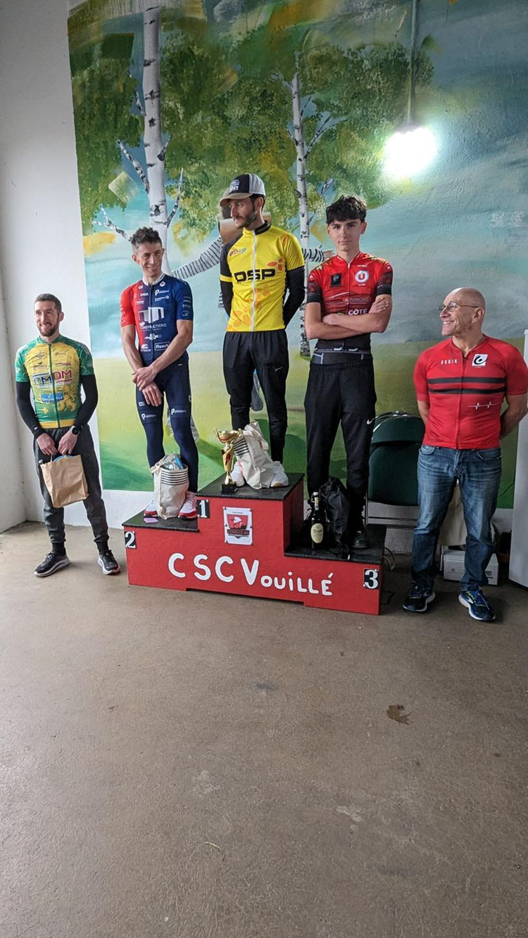 tl_files/cscv/Course de Traversonne 07-04-24/podium des 3.png